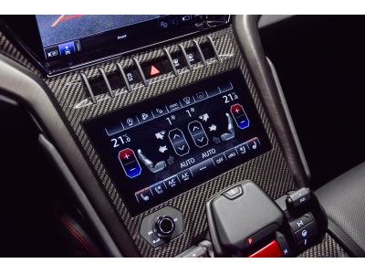 Lamborghini Urus S V8