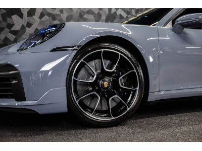 Porsche 992 Turbo S Cabriolet PDK