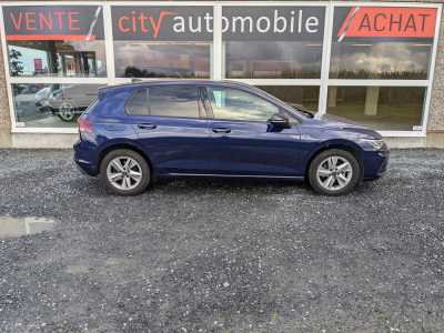 Volkswagen Golf 1.5 TSI CARPLAY BLUETOOTH APS AV/ARR LED