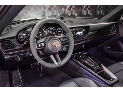 Porsche 992 Carrera 4 GTS Coupé PDK / Kit Aéro