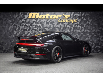 Porsche 992 Carrera 4 GTS Coupé PDK / Kit Aéro