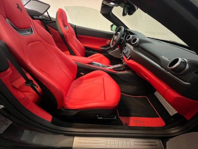 Ferrari Portofino 3.9 T V8 DCT -1Hand