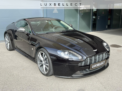 Aston Martin V12 Vantage 1/1200N CARBON BLACK