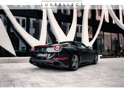 Ferrari California T HANDLING SPECIALE ATELIER CARBON FULL OPTIONS