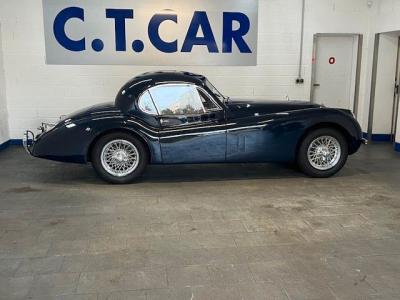 Jaguar XK 120 FHC - TOP