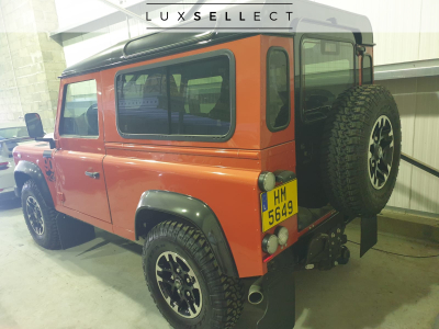 Land-Rover Defender 90 ADVENTURE EDITION Full options NEW CAR Adventure Edition SE 2,2l TD4 Leder