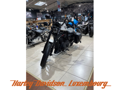 Harley-Davidson Sportster 883 