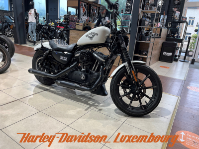 Harley-Davidson Sportster 883 