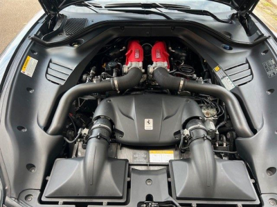 Ferrari California Handling Speciale 3.9 V8 T 4-Sitzer