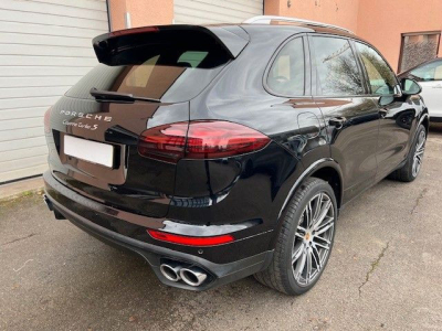 Porsche Cayenne Turbo S - VOLL - 1Hand