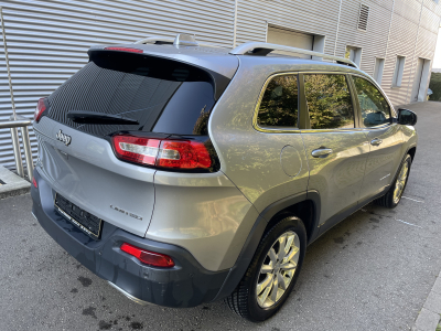 Jeep Cherokee 2.1 Diesel 200