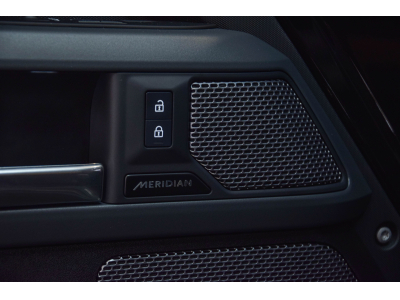 Land-Rover Defender 110 X- Dynamic P400e HSE
