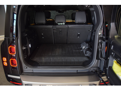 Land-Rover Defender 110 X- Dynamic P400e HSE