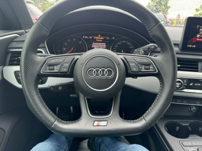 Audi A4 AUDI A4 40TFSI S-LINE NAVI LEDER XENON LED MFL