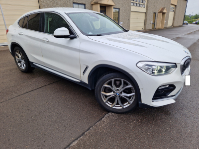 BMW X4 2.0dA 190 x-Drive  **4X4**