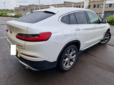 BMW X4 2.0dA 190 x-Drive  **4X4**