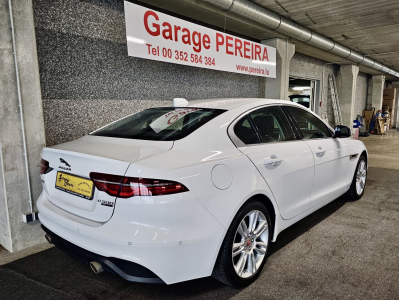 Jaguar XE P300 AWD SE FACELIFT CUIR NAVI