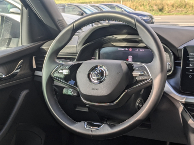 Skoda Kamiq 1.0 TSI DSG-7 LED GPS VIRTUAL COCKPIT TOIT PANO