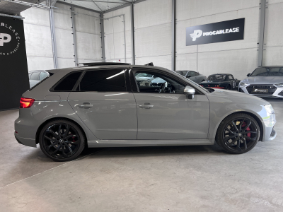 Audi RS3 Sportback 2.5 TFSi Quattro S-Tronic/19/ECHAPPEMENT CLAPET/ PANO/ CARBONE/