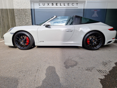 Porsche 911 TARGA 4 GTS / LIFT / PDDC / EXHAUST / CARBON SEATS / FULL OPTIONS