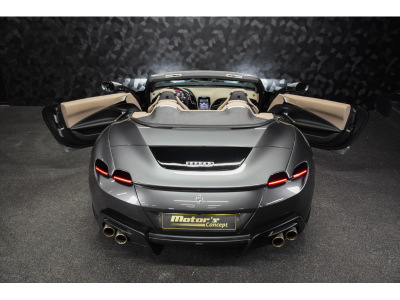 Ferrari Roma Spider