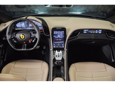 Ferrari Roma Spider