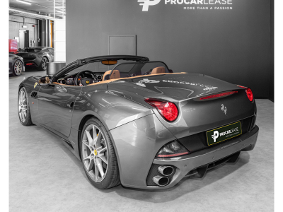 Ferrari California 4.3 V8_4 STZ/NAVI/20'/LIFT/SILVERSTONE