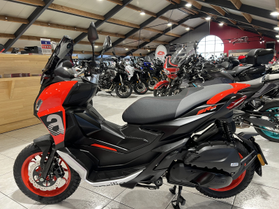 Aprilia SR 125 GT SPORT RED