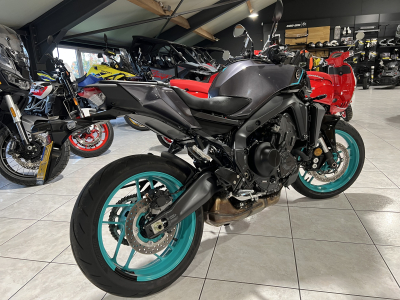 Yamaha MT-09 