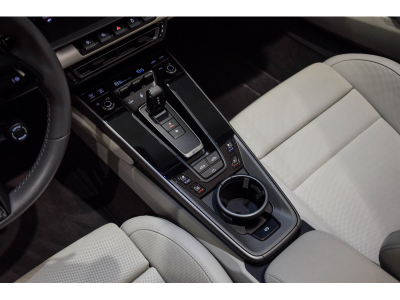 Porsche 992 Carrera 4S Cabriolet PDK