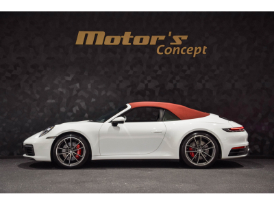 Porsche 992 Carrera 4S Cabriolet PDK