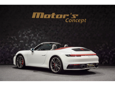 Porsche 992 Carrera 4S Cabriolet PDK