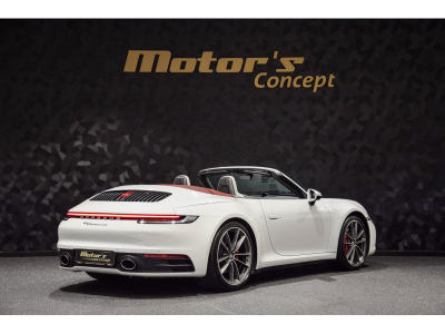 Porsche 992 Carrera 4S Cabriolet PDK