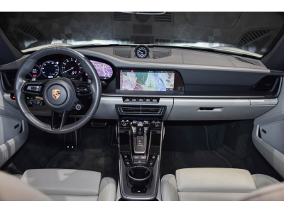 Porsche 992 Carrera 4S Cabriolet PDK