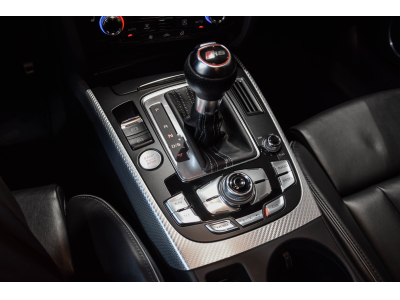 Audi RS4 B8 V8 4.2 FSI