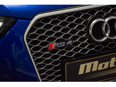 Audi RS4 B8 V8 4.2 FSI
