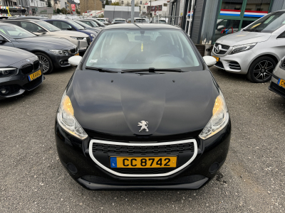 Peugeot 208 1.4 HDI 70 LIKE