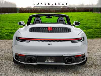 Porsche 992 Carrera Cabriolet SPORT DESIGN / BOSE / PDLS+ VOLL