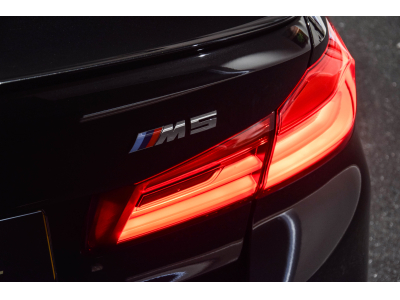 BMW M5 F90 4.4 V8