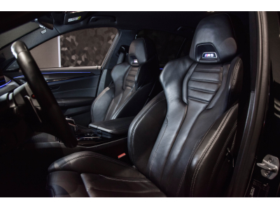 BMW M5 F90 4.4 V8