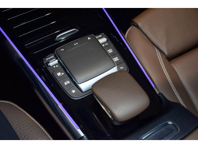 Mercedes-Benz GLA 220 D AMG LINE 4 MATIC