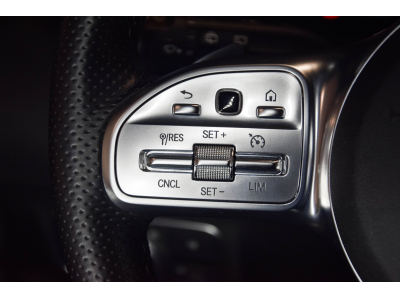 Mercedes-Benz GLA 220 D AMG LINE 4 MATIC