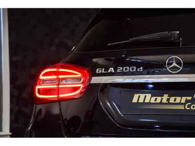 Mercedes-Benz GLA 200 D