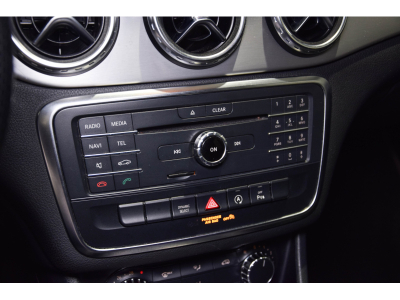 Mercedes-Benz GLA 200 D