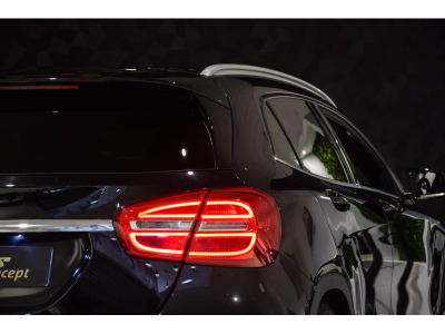 Mercedes-Benz GLA 200 D