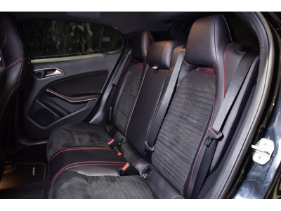 Mercedes-Benz GLA 200 D