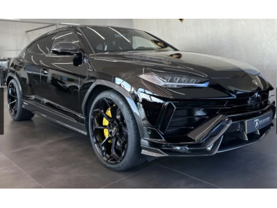 Lamborghini Urus PERFORMANTE FULL OPTIONS FULL CARBON 1 HAND