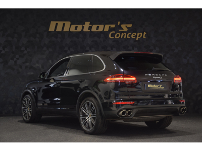 Porsche Cayenne S
