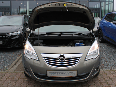 Opel Meriva 1.4 Innovation 120 B.AUTO,CUIR,NAVI,1 HAND,