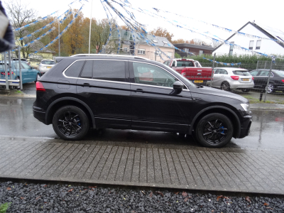 Volkswagen Tiguan R-Line Highline 4 Motion 2.0TSi DSG 230CV (STANDHEIZUNG)